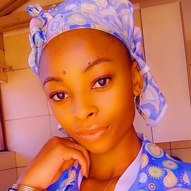 Babysitter in Alberton: Valentine