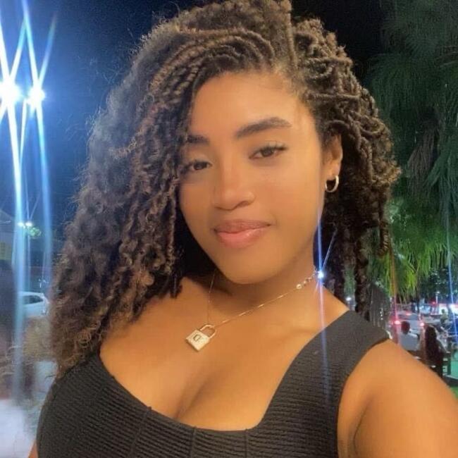 Babysitter in Ilhéus: Maria Eduarda