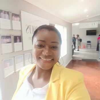 Babysitter in Cape Town: Rumbidzai