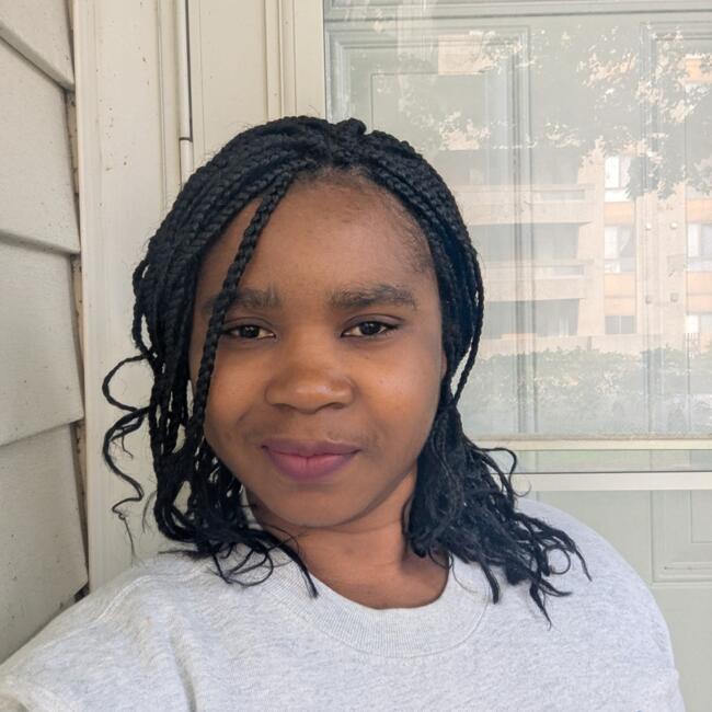 Baby-sitter in Nepean: Vanessa