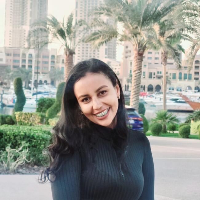 Babysitter in Al Rayyan: Hana