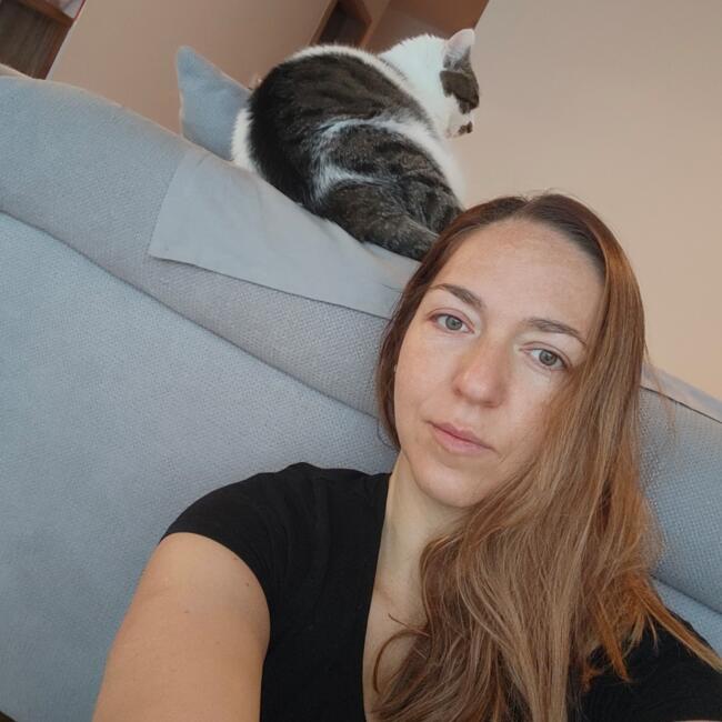 Delo varuške v Lavrica: Maja