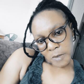 Nanny in Maragoli: Joylet