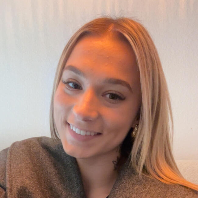 Babysitter in Cavaillon: Léa