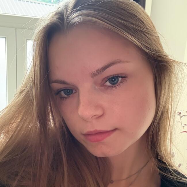 Babysitter in Luik: Kelly