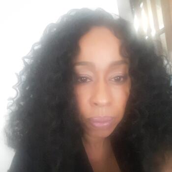 Babysitter Maia: Carla