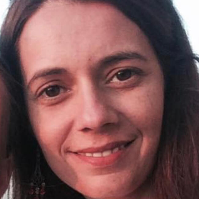 Babysitter em Almada: Vanda