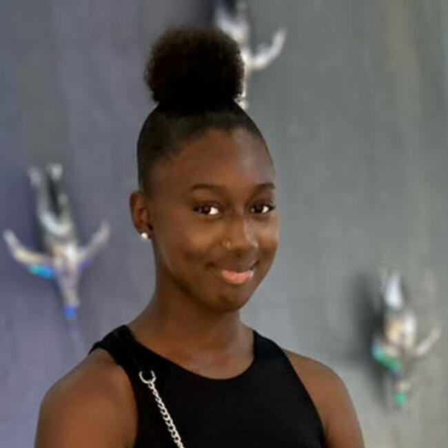 Babysitter in Argenteuil: Ynnah