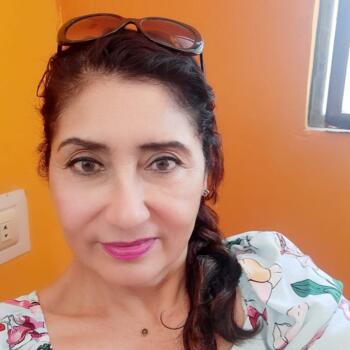 Babysitter in Piura: Maria elena