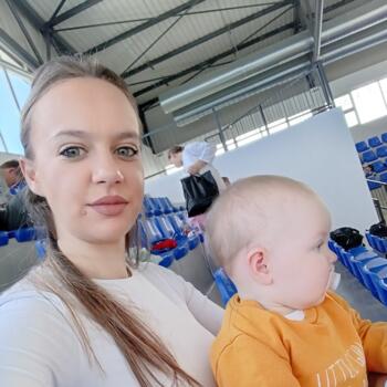 Nanny job in Ilidža: babysitting job Elma
