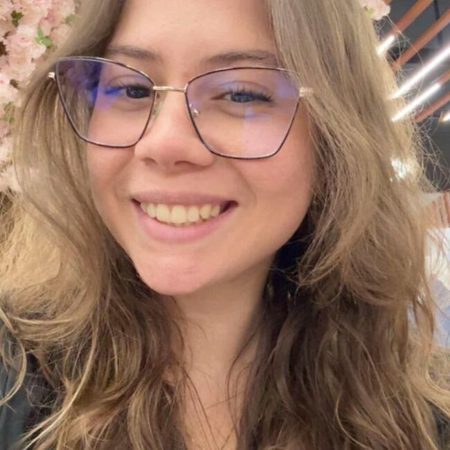 Babysitter in Porto: Julia