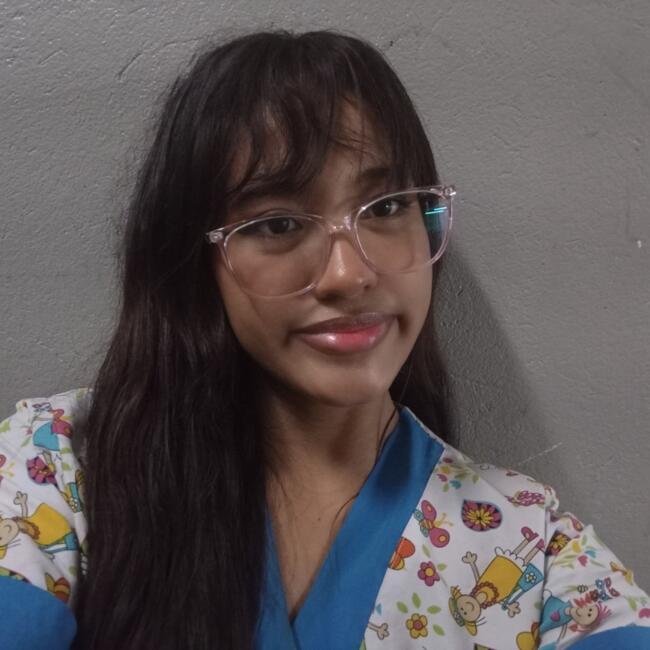 Babysitter in Cartagena: Alexandra