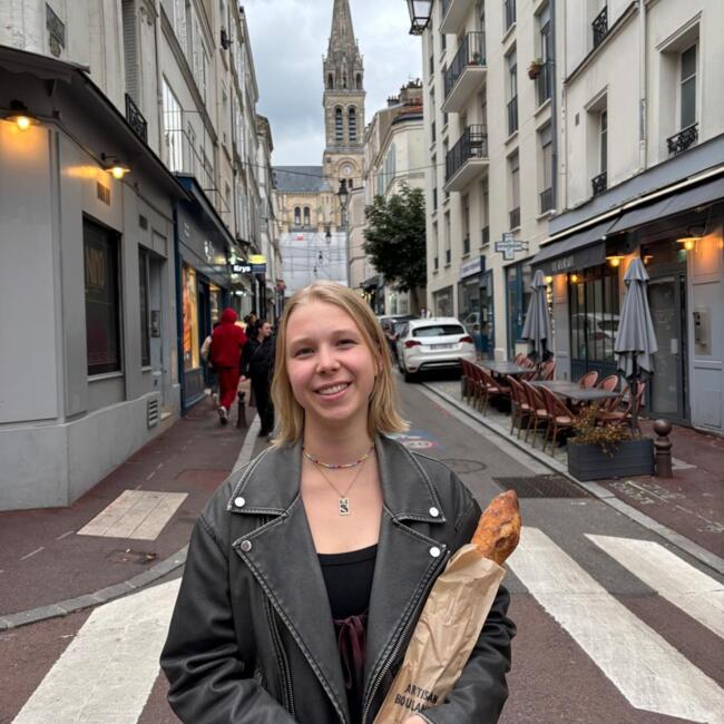 Babysitter in Leipzig: Emmelie