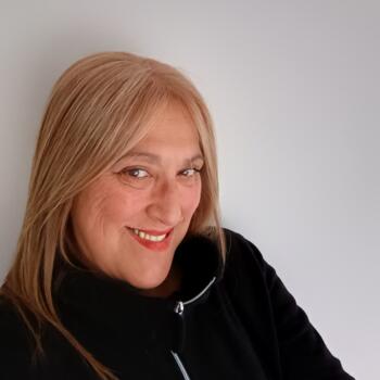 Babysitter in Parque del Plata: Claudia