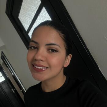 Babysitter in Braga: Karen