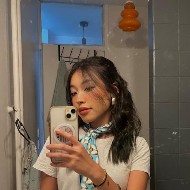 Babysitter in Talence: Hong