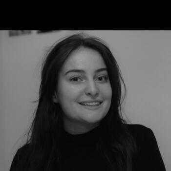 Babysitter in Basel: Florine