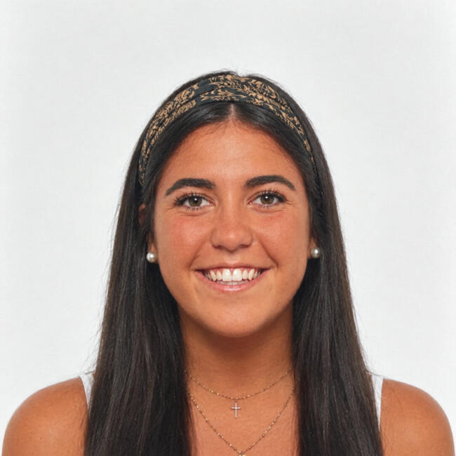 Babysitter in Elche: Marta