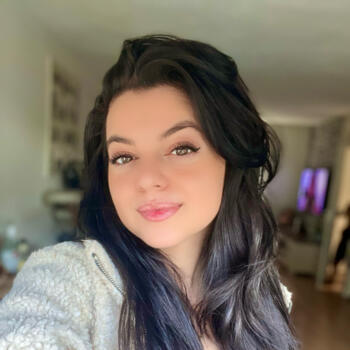 Babysitter in 's-Hertogenbosch: Naomy