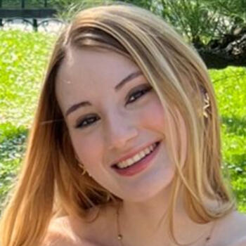 Canguro en Valladolid: Aisha