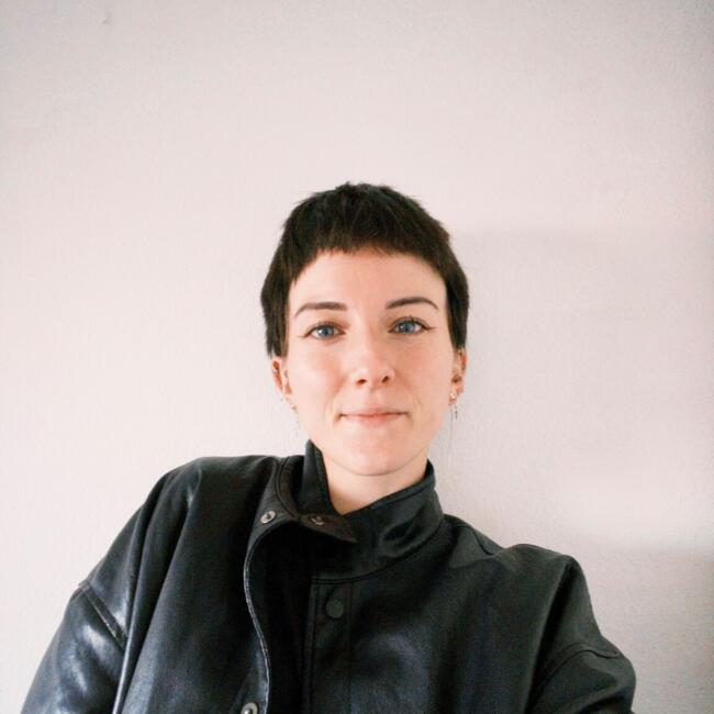 Nanny in La Rochelle: Laurie