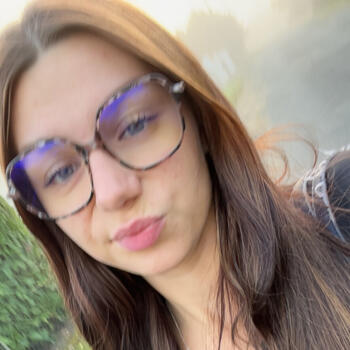 Babysitter in Channay-sur-Lathan: Mahtob