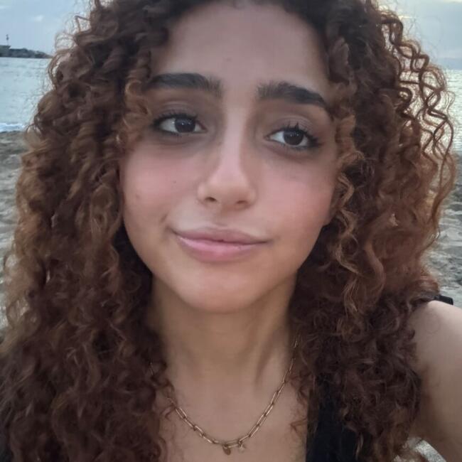 Babysitter in Granada: Oumaima