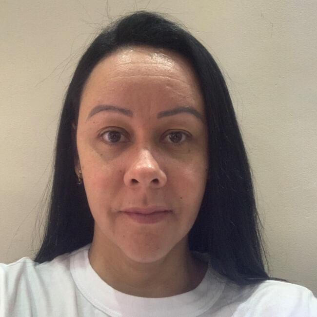 Babysitter in São Paulo: Esmeralda