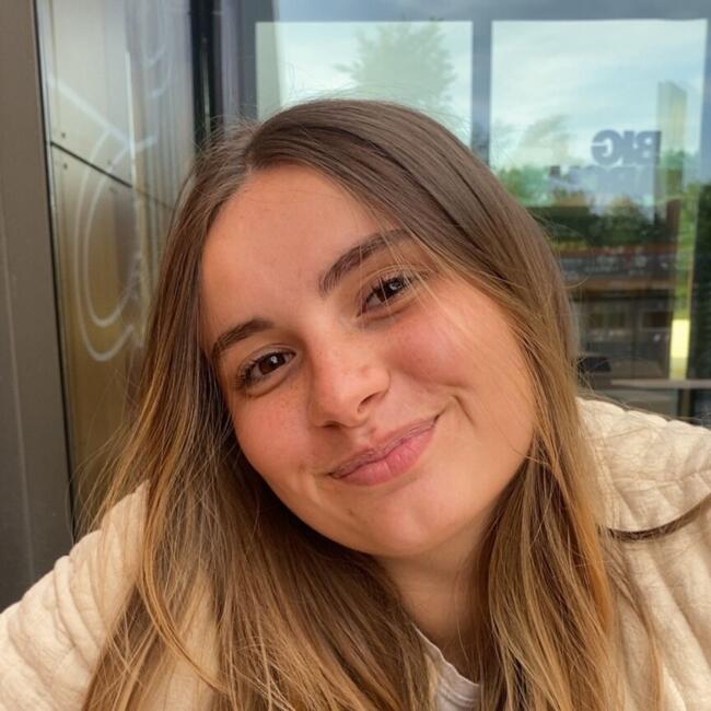 Nanny in Montigny-en-Ostrevent: Lucie