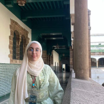 Babysitter in Casablanca: Zineb