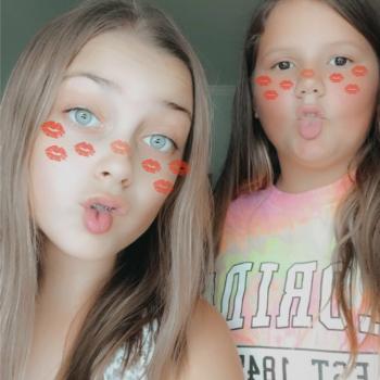Babysitter in Ephrata: Emily and Addie
