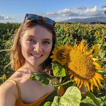 Babysitter in Cairns: Casey