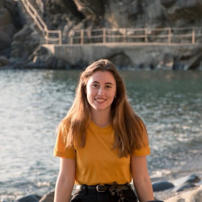 Babysitter in Massa: Aurora