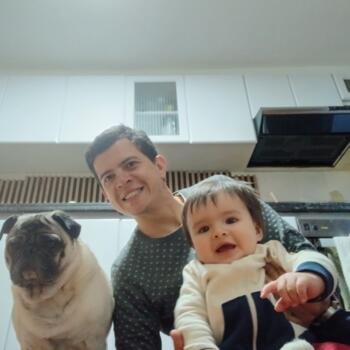 Babysitting job in Bogotá: babysitting job Leonardo