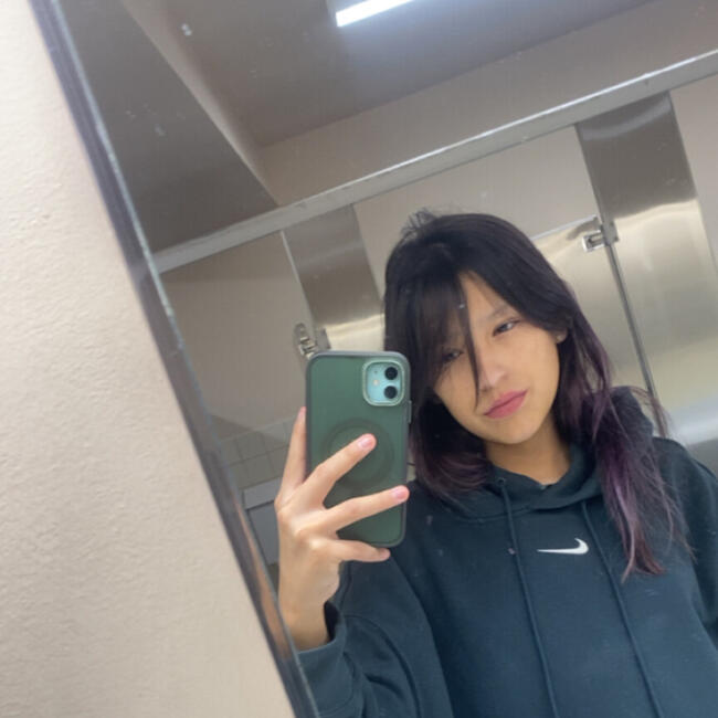 Babysitter in Edmonton: TESLA