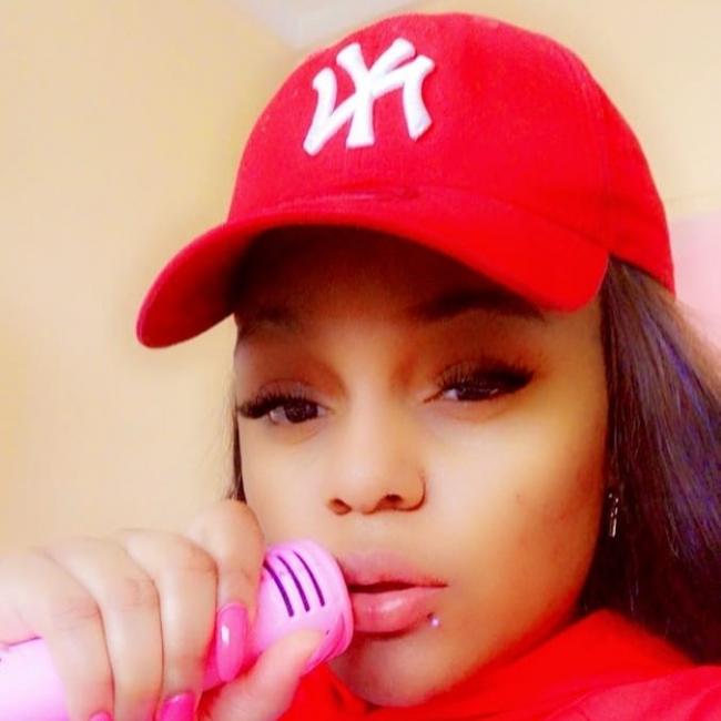 Baby-sitter in Amiens: Poupee