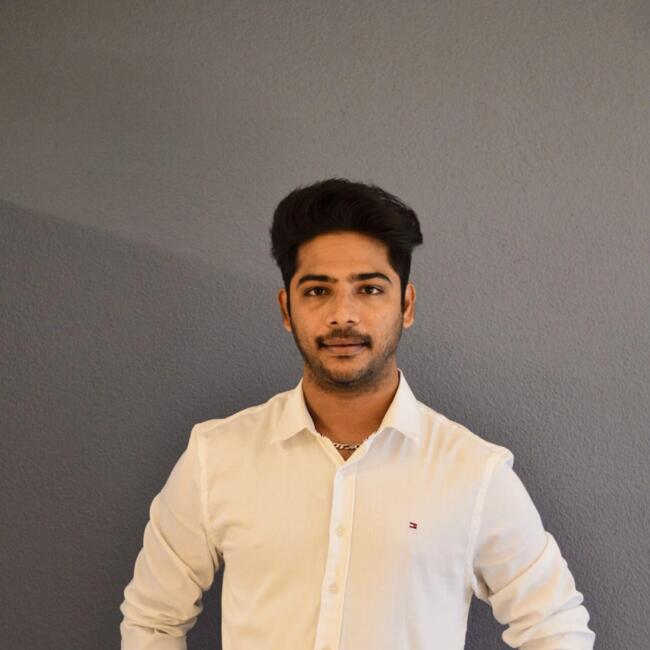 Babysitter in Stallikon: Sai Harshith