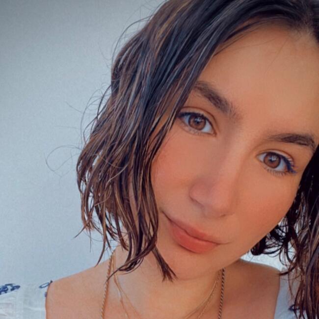 Stróvolos bölgesinde bebek bakıcısı: Alexandra