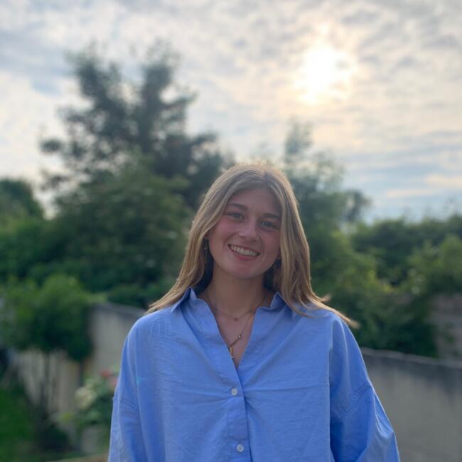 Babysitter in Toulouse: Léa