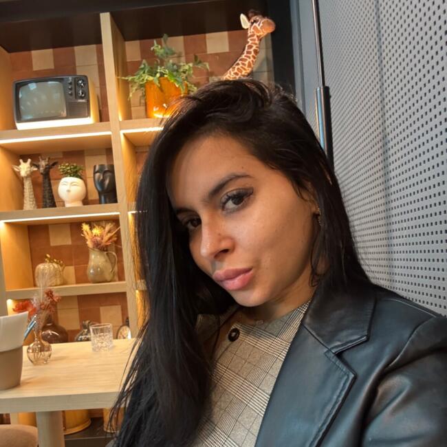 Babysitter em Terrujem: Barbara