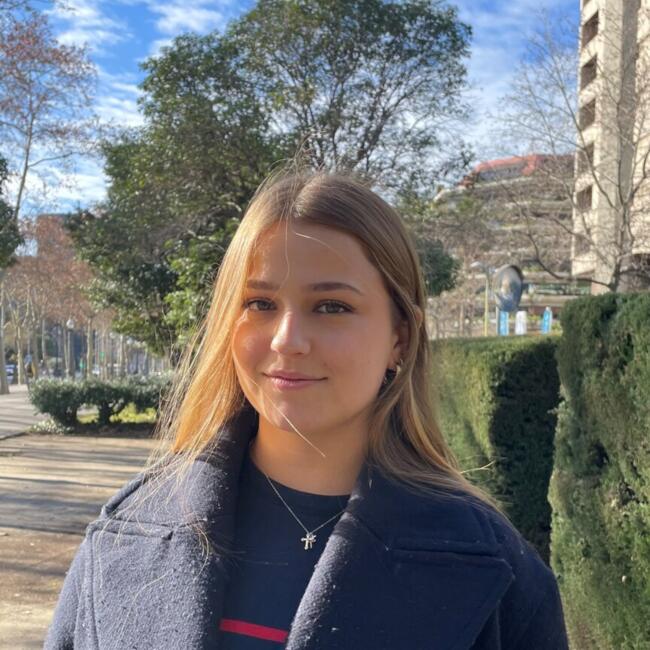 Babysitter in el Prat de Llobregat: SARA