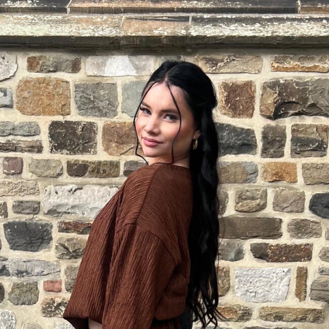 Oppas in Lettele: Lola