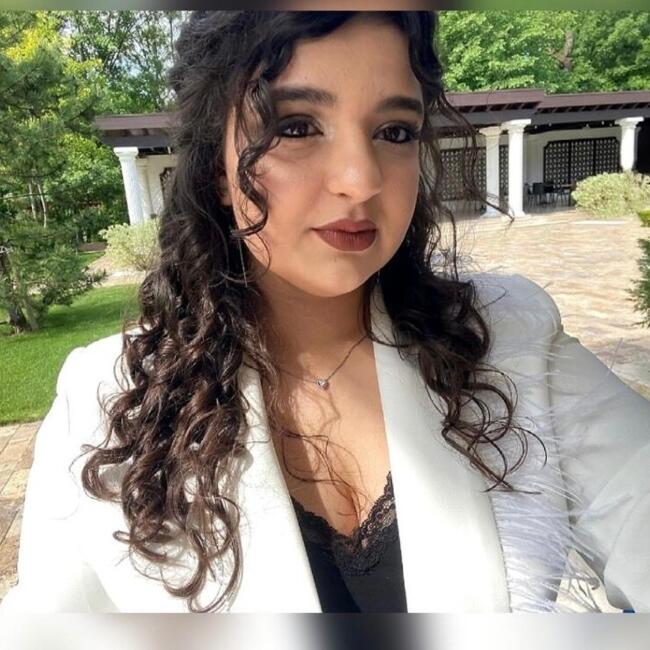 Babysitter in Bucharest: Daria