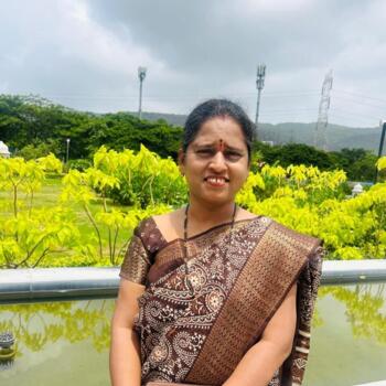 Nanny in Mumbai: Kavita