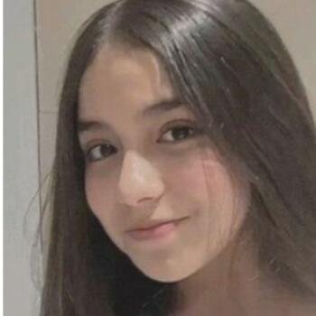 Babysitter Brest: Noura