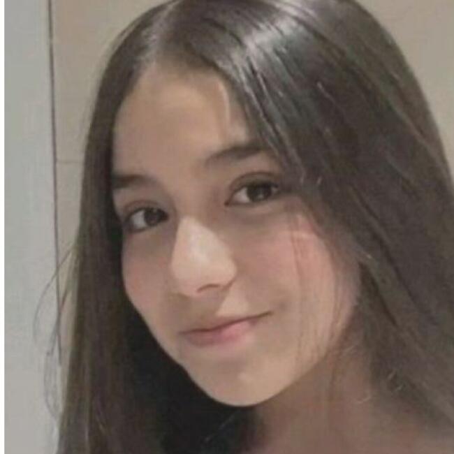 Babysitter in Brest: Noura