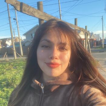 Niñera en Chillán: Aileen