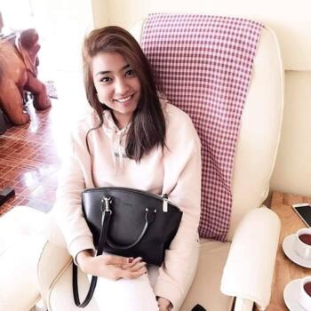 Pengasuh Petaling Jaya: Evelyn