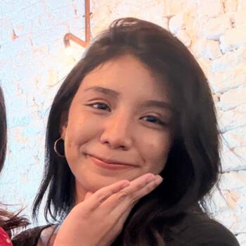 Babysitter Singapore Island: Mai