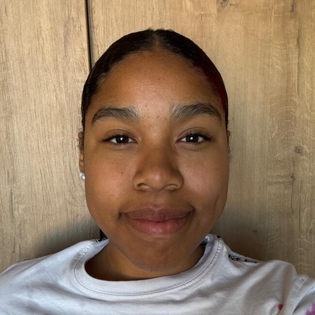 Babysitter in Leganés: Meredyth Stefany